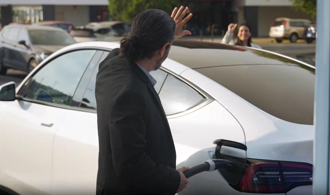 Tips esenciales para conocer tu primer vehículo eléctrico